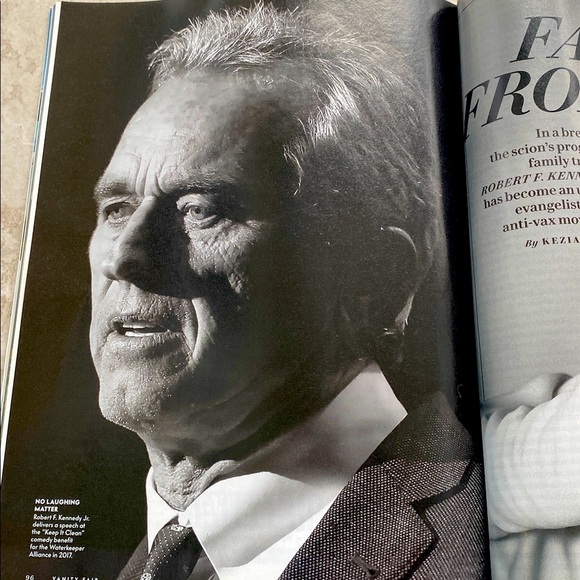 VANITY FAIR MAGAZINE DUA LIPA JEFFREY EPSTEIN - RFK JR 7/2021 - Picture 10 of 16